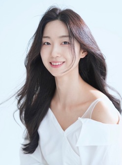 지수아 교수